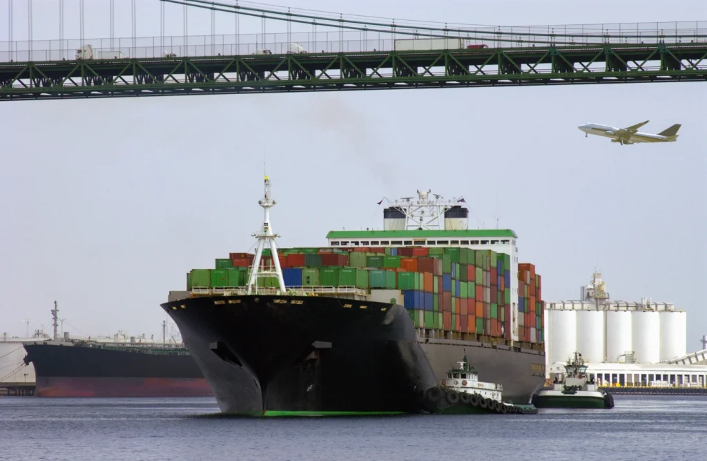 air freight vs sea freight